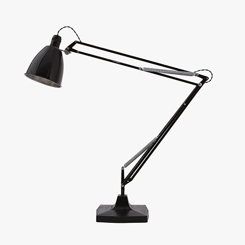 Retro anglepoise outlet lamp